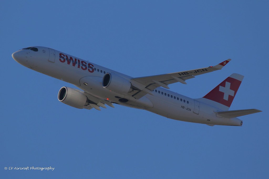 Photo of Swiss HB-JCN, Airbus A220-300