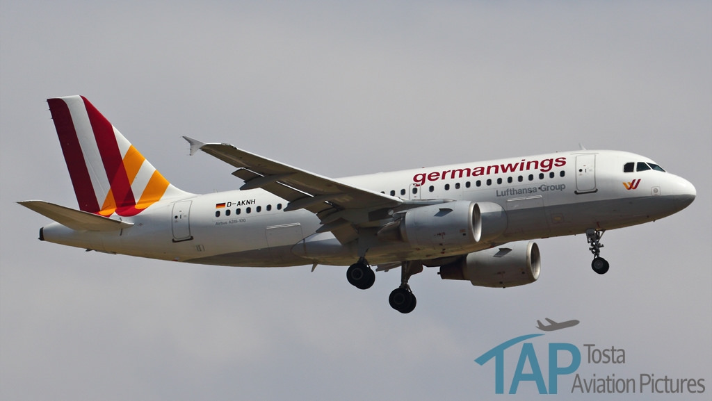 Photo of Eurowings D-AKNH, Airbus A319