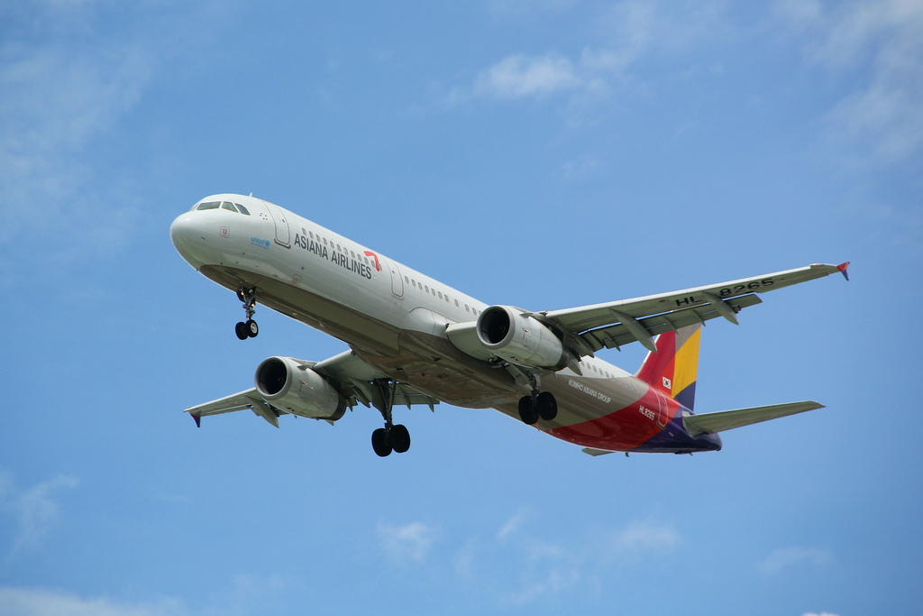 Photo of Asiana Airlines HL8265, Airbus A321