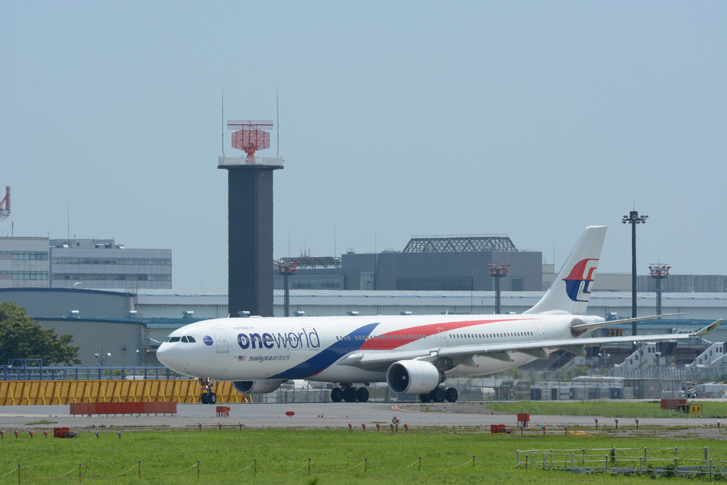 Photo of Malaysia Airlines 9M-MTE, Airbus A330-300