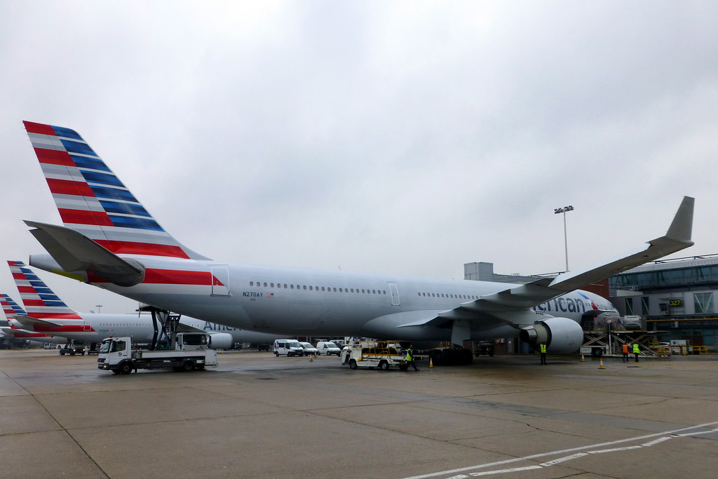 Photo of American Airlines N270AY, Airbus A330-300