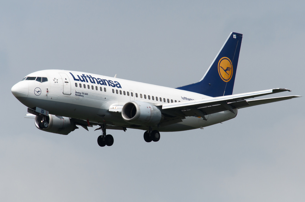Photo of Lufthansa D-ABIS, Boeing 737-500