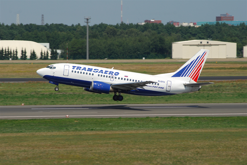 Photo of Transaero Airlines EI-DTV, Boeing 737-500