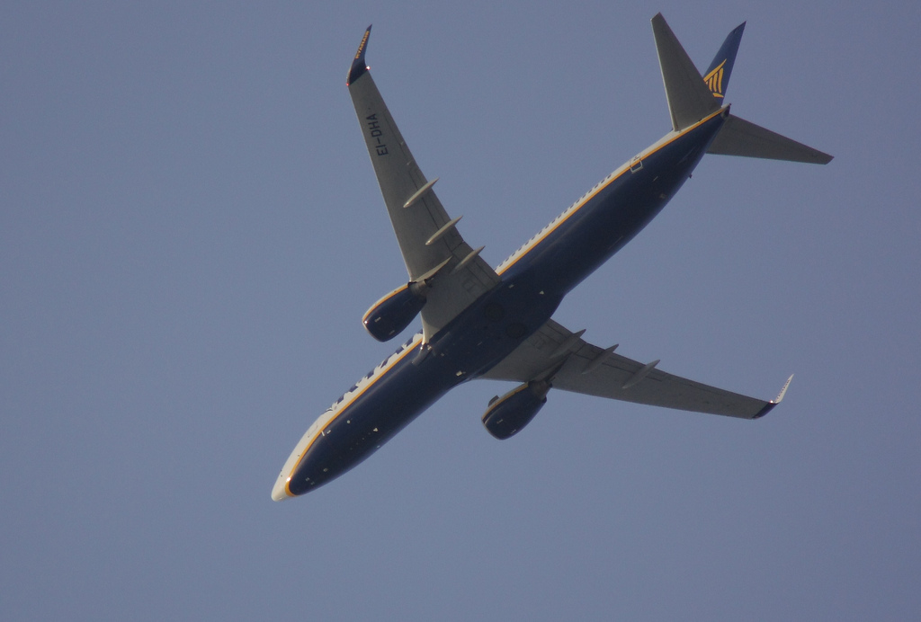 Photo of Ryanair EI-DHA, Boeing 737-800