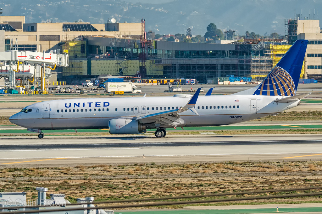 Photo of United N37290, Boeing 737-800