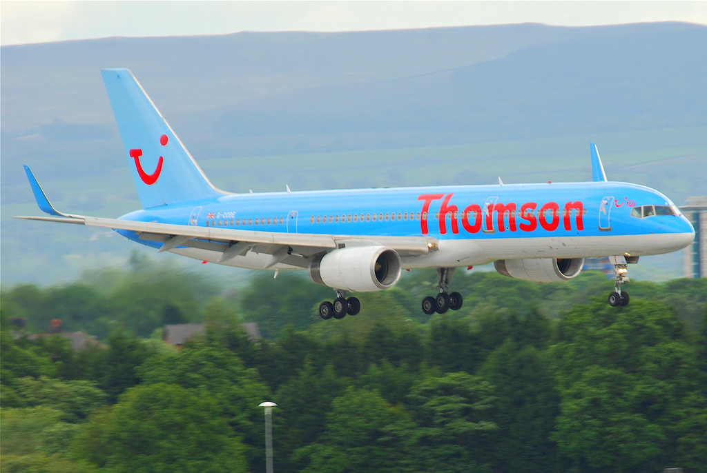 Photo of Thomson Airways G-OOBE, Boeing 757-200