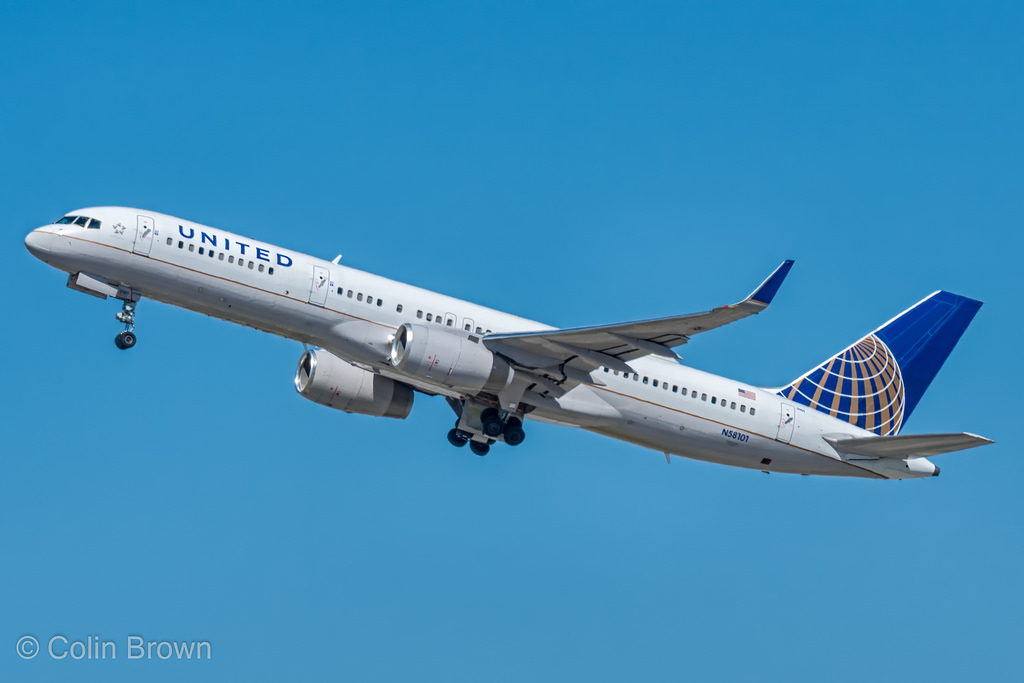 Photo of United N58101, Boeing 757-200