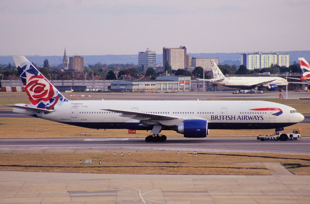 Photo of British Airways G-VIIS, Boeing 777-200