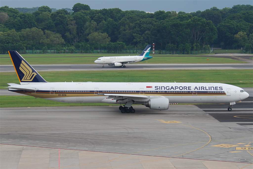 Photo of Singapore Airlines 9V-SYG, Boeing 777-300