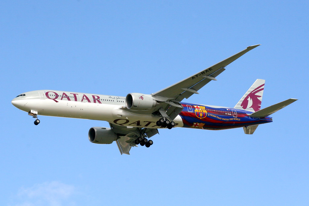 Photo of Qatar Airways A7-BAE, Boeing 777-300