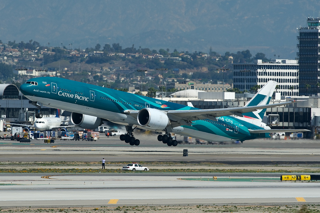 Photo of Cathay Pacific B-KPF, Boeing 777-300