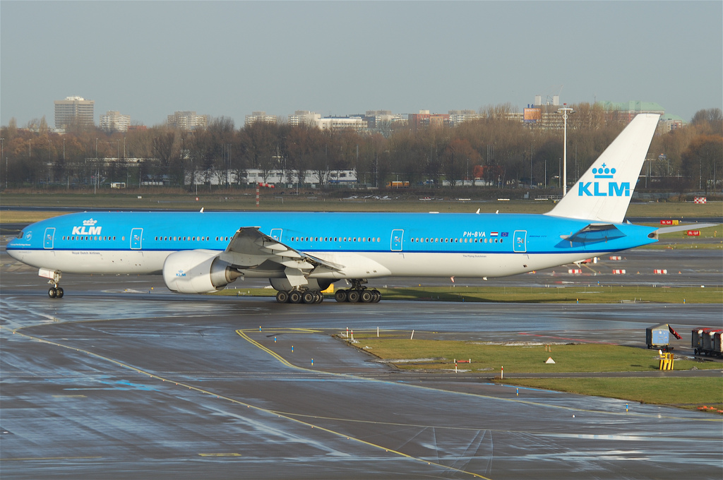 Photo of KLM PH-BVA, Boeing 777-300