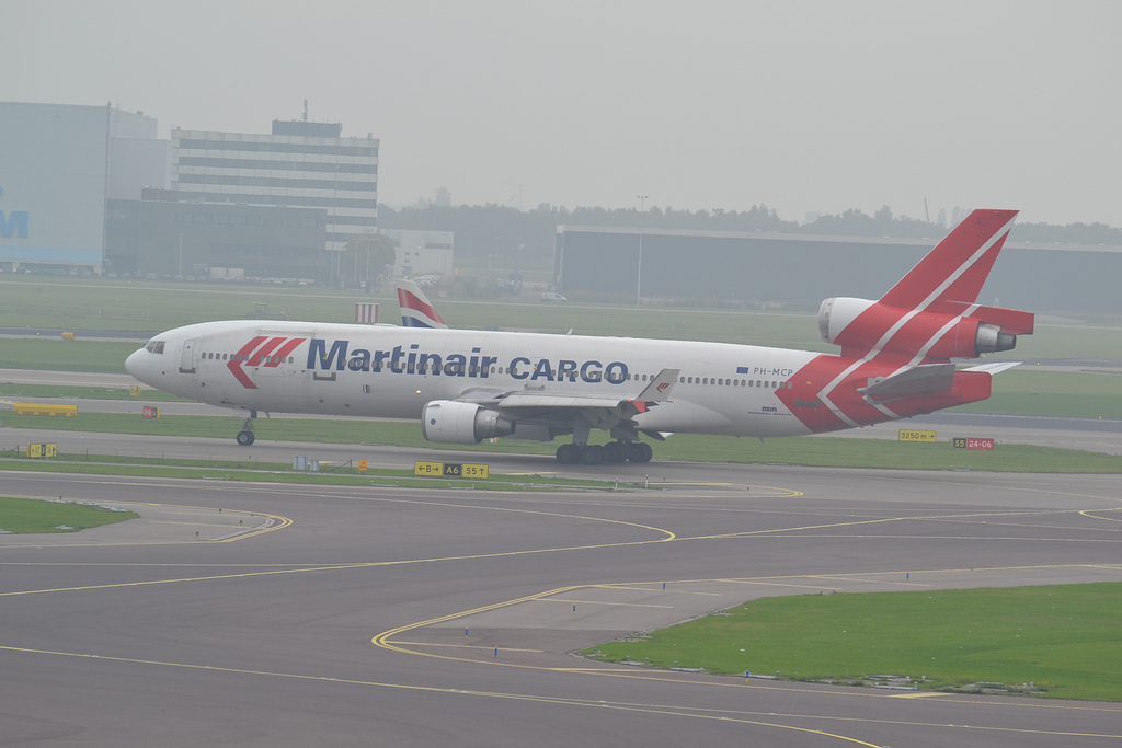 Photo of Martinair PH-MCP, McDonnell Douglas MD-11
