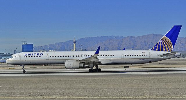Photo of Photo of Boeing 757-300