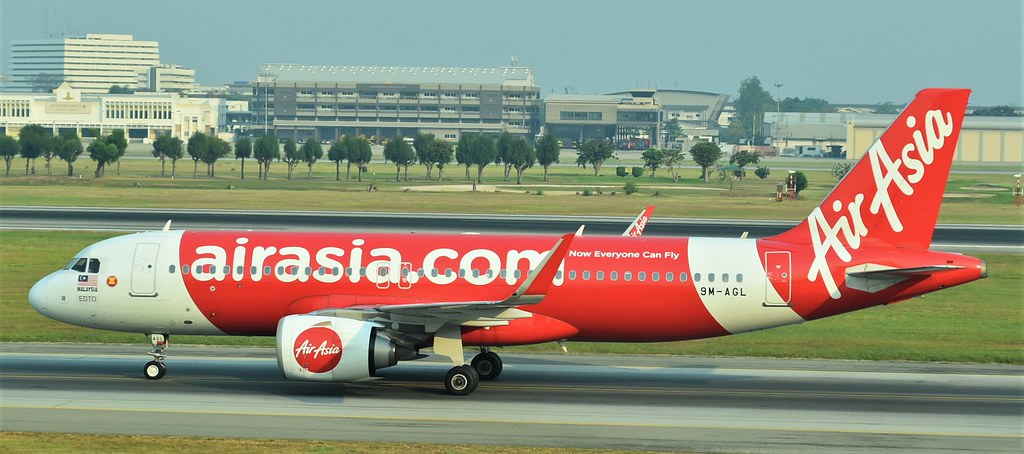Photo of AirAsia 9M-AGL, Airbus A320-200N