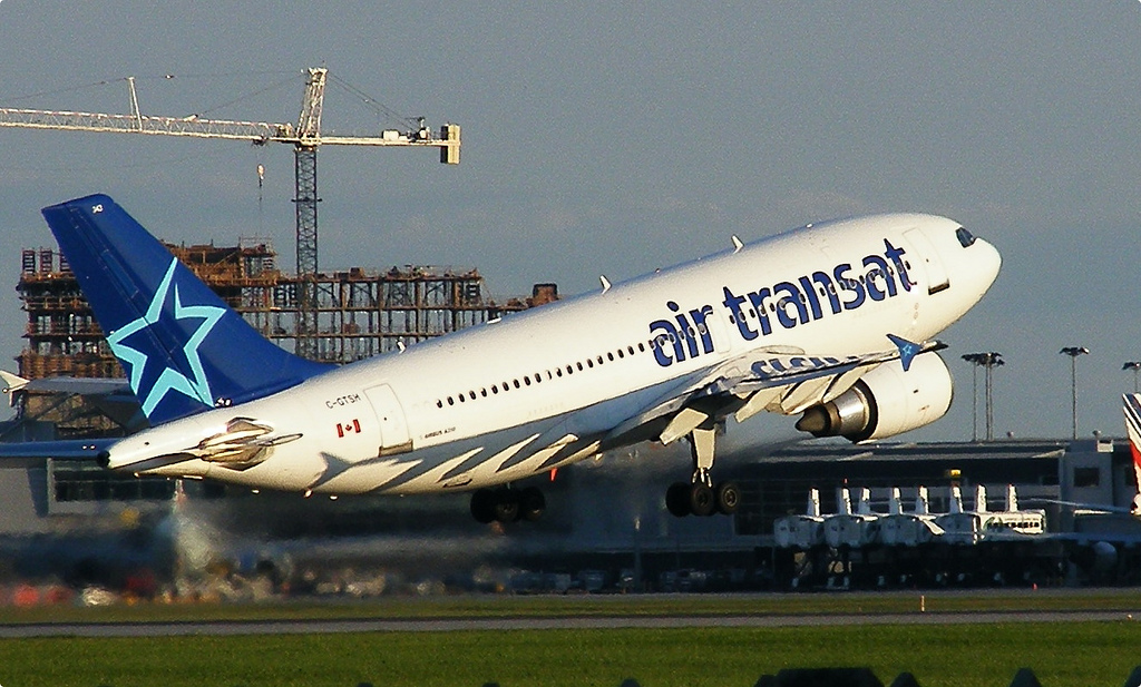 Photo of Air Transat C-GTSH, Airbus A310-300
