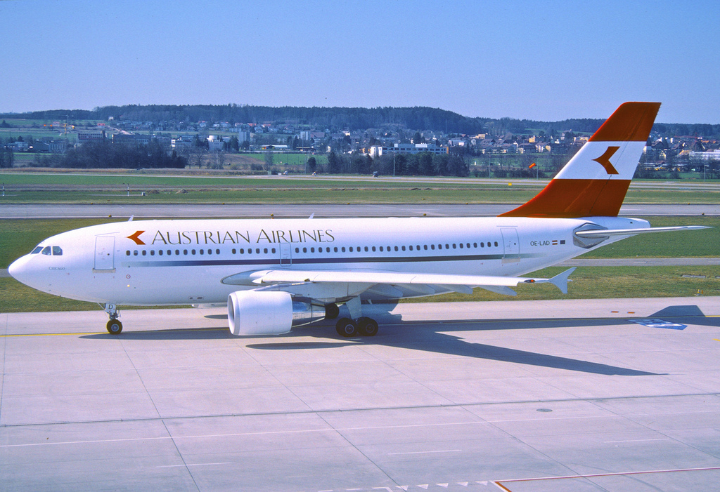 Photo of Sata International CS-TKN, Airbus A310-300