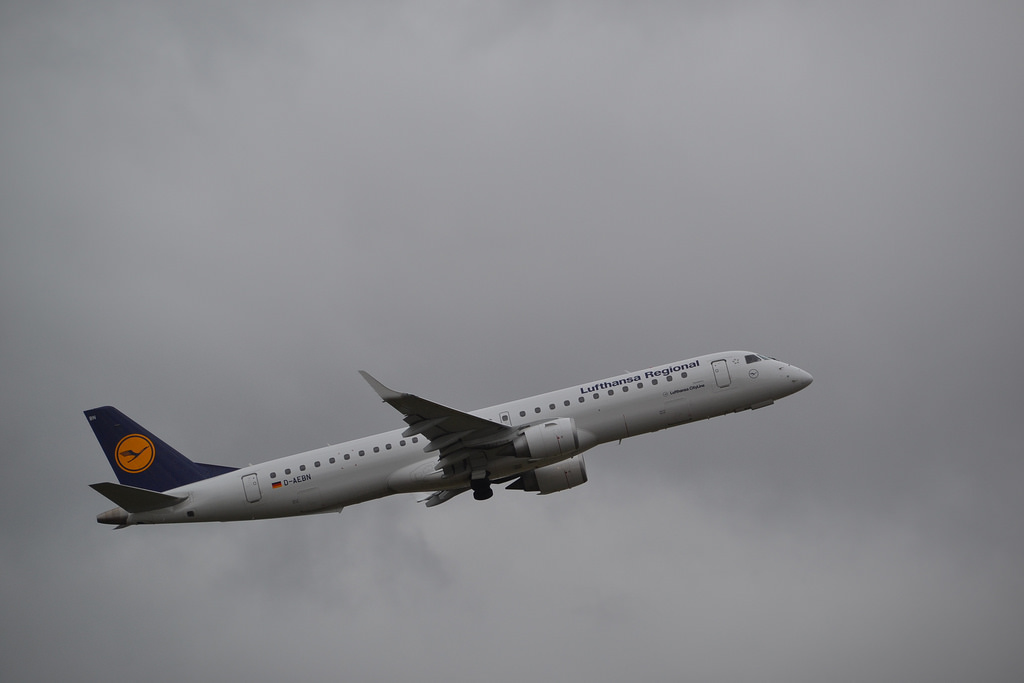 Photo of Lufthansa Cityline D-AEBN, Embraer ERJ-195