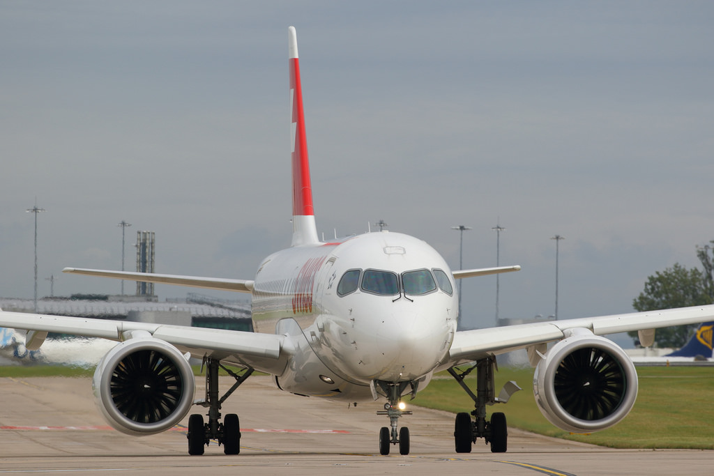 Photo of Swiss HB-JBB, Airbus A220-100