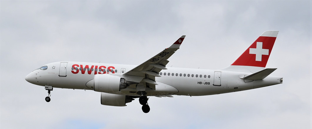 Photo of Swiss HB-JBB, Airbus A220-100