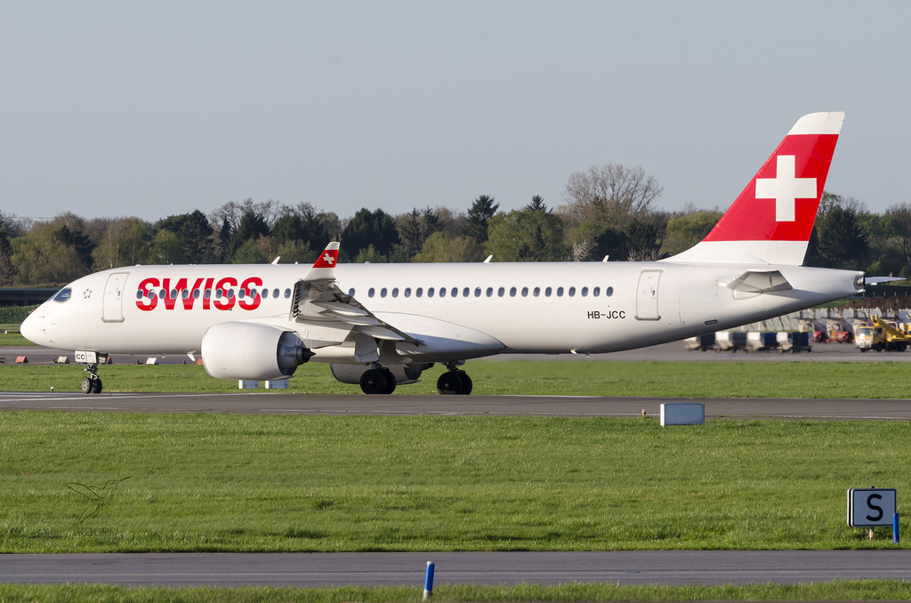 Photo of Swiss HB-JCC, Airbus A220-300