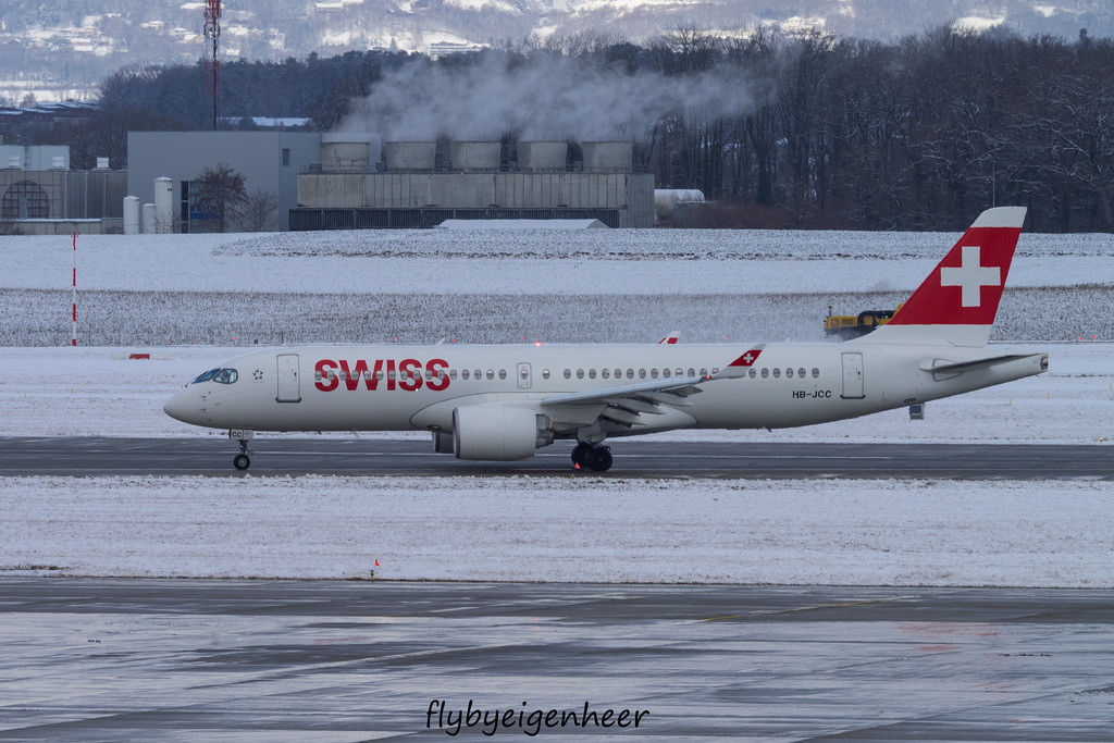 Photo of Swiss HB-JCC, Airbus A220-300