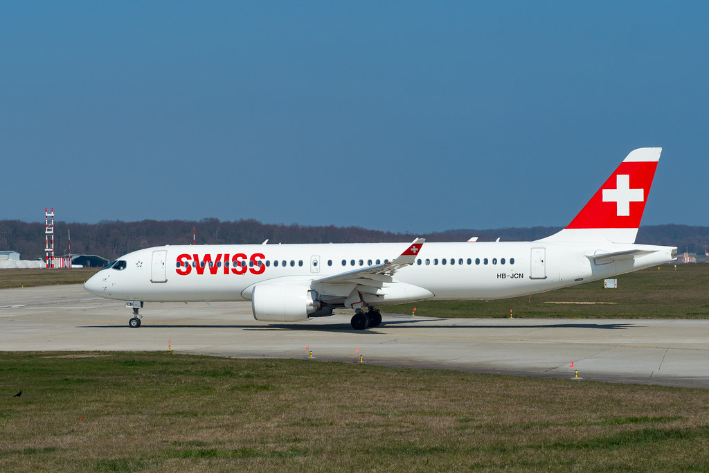 Photo of Swiss International Airlines HB-JCN, Airbus A220-300