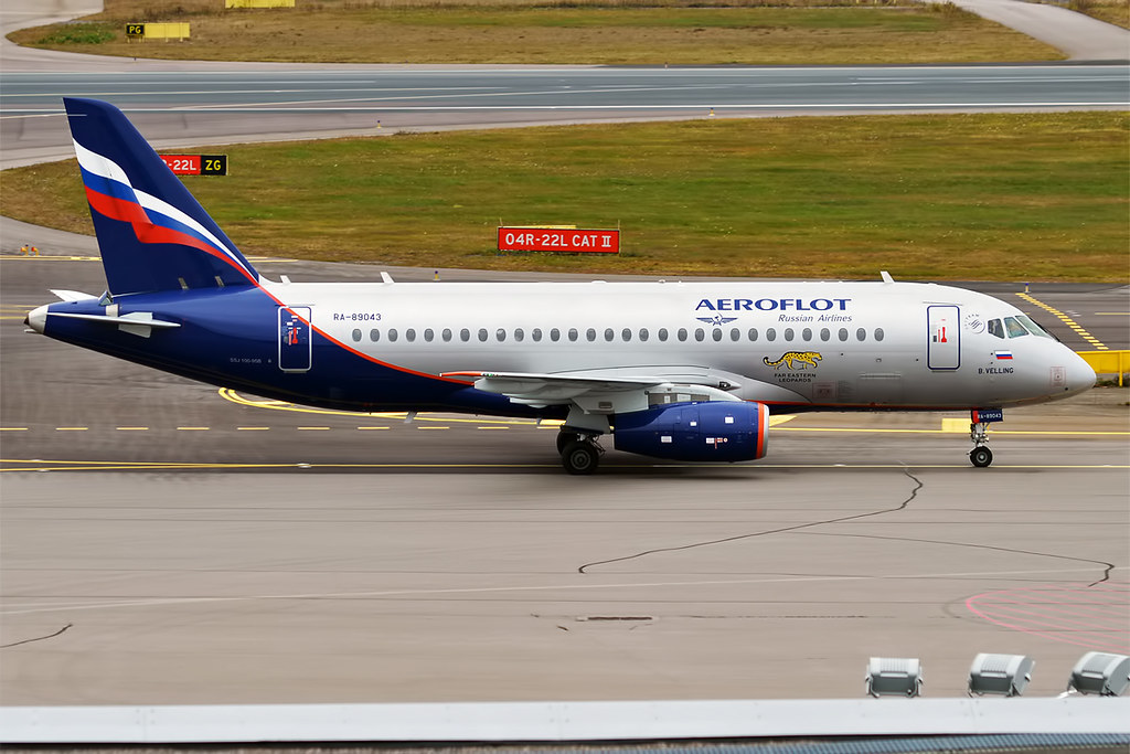 Photo of Aeroflot RA-89043