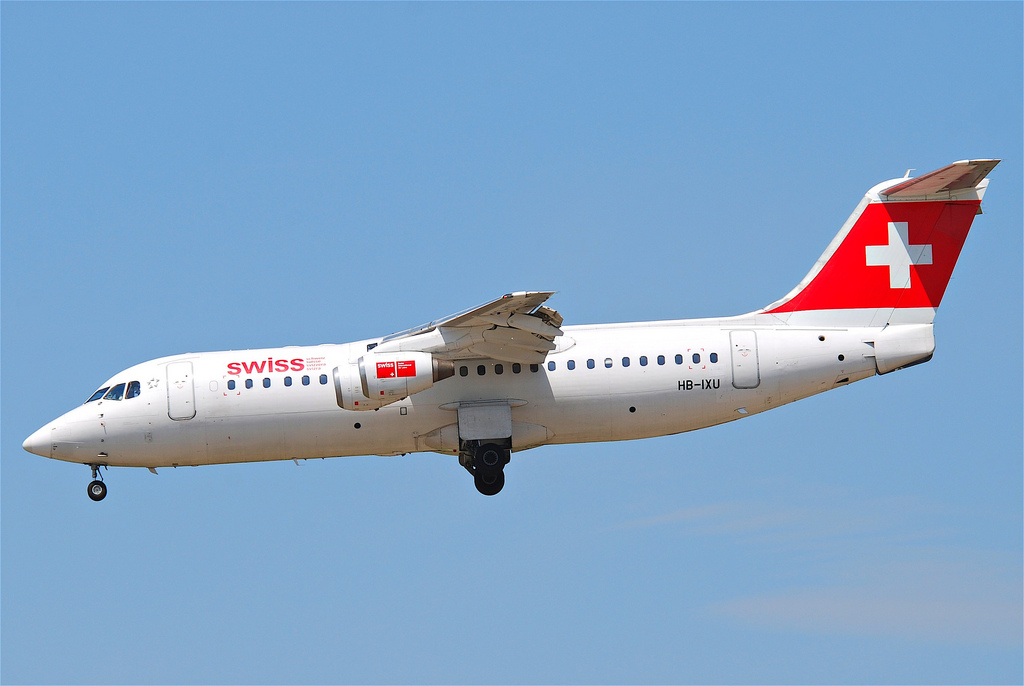 Photo of Swiss HB-IXU, AVRO RJ-100 Avroliner
