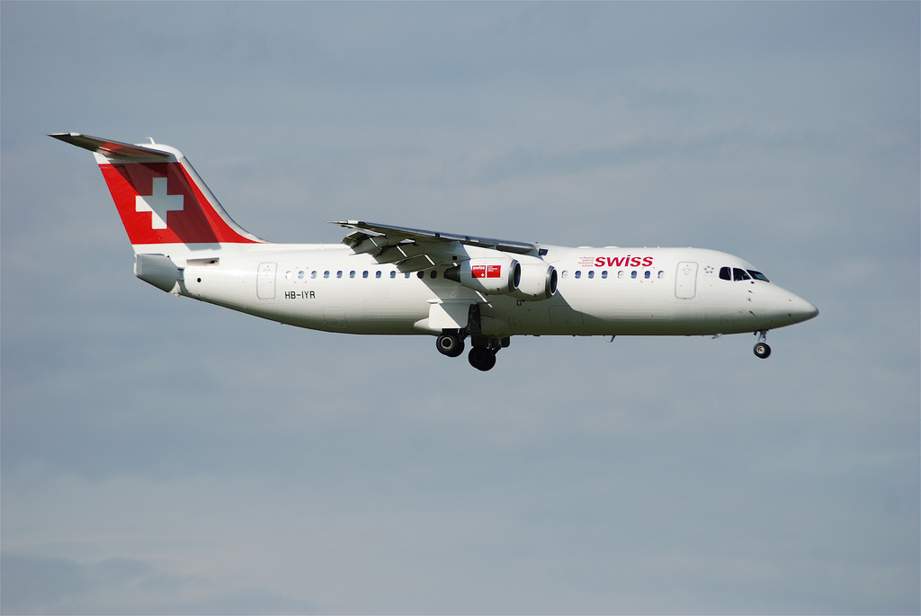 Photo of Swiss HB-IYR, AVRO RJ-100 Avroliner