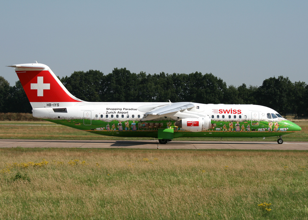 Photo of Swiss HB-IYS, AVRO RJ-100 Avroliner