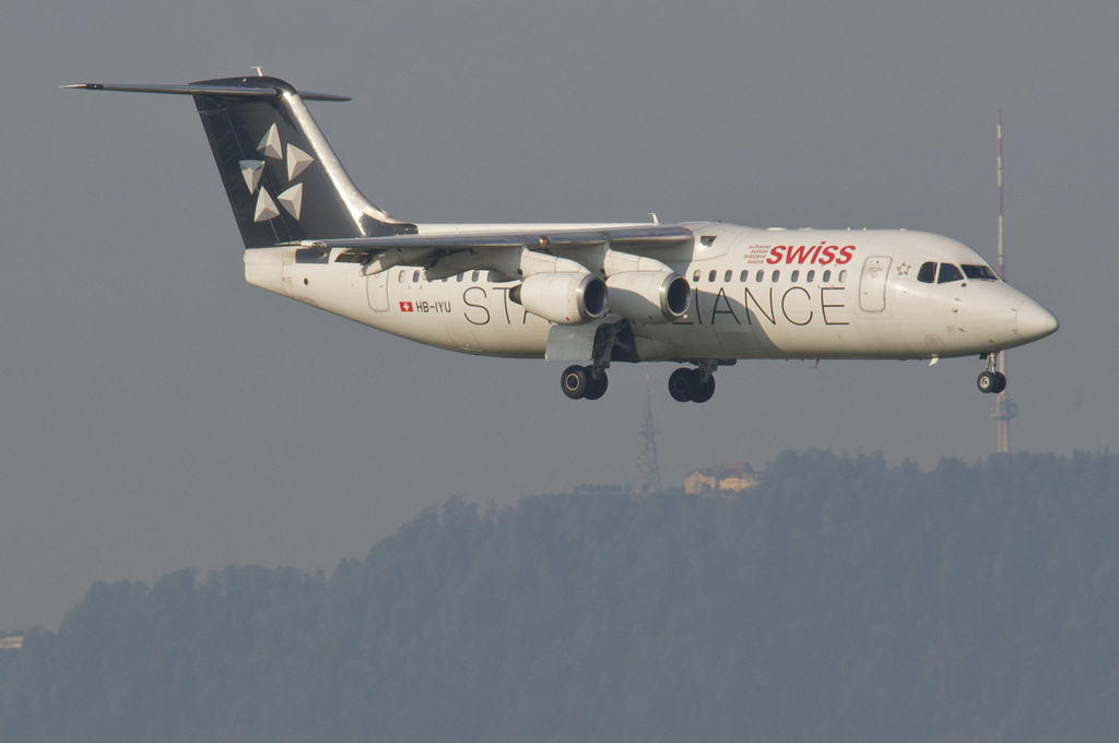 Photo of Swiss HB-IYU, AVRO RJ-100 Avroliner