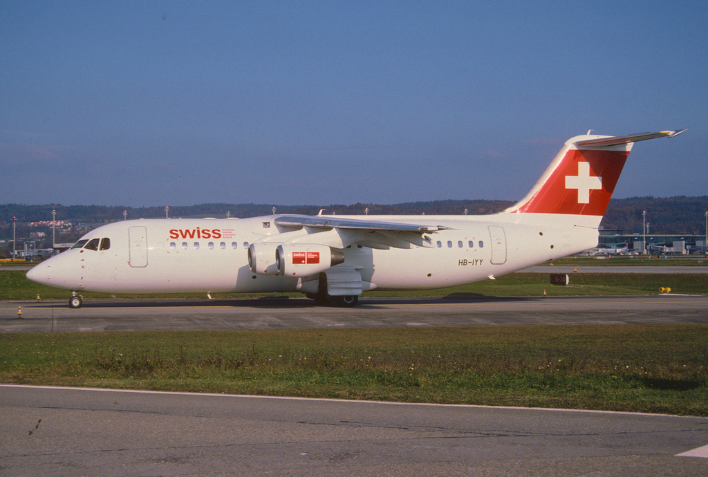 Photo of Swiss HB-IYY, AVRO RJ-100 Avroliner