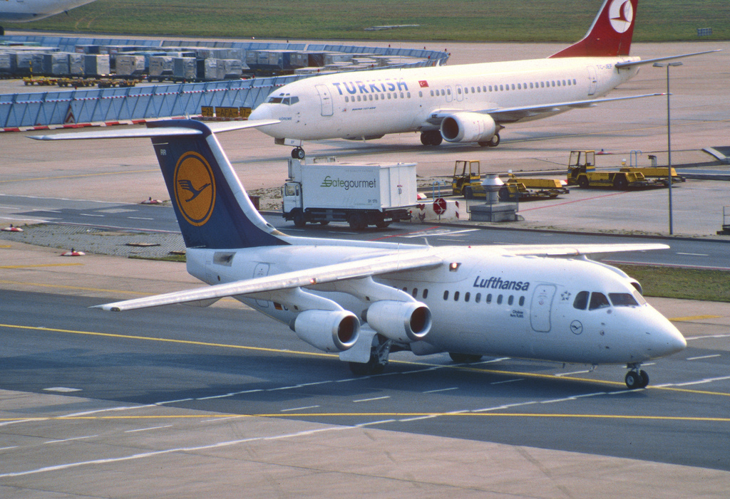 Photo of Ecojet CP-2814, AVRO RJ-85 Avroliner