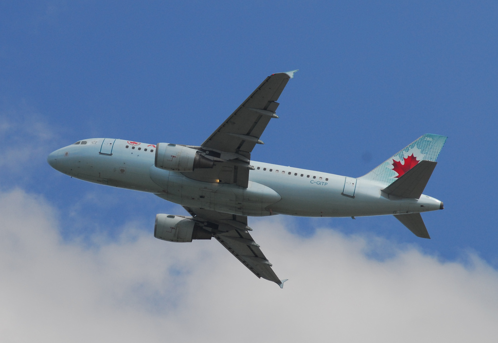 Photo of Air Canada C-GITP, Airbus A319