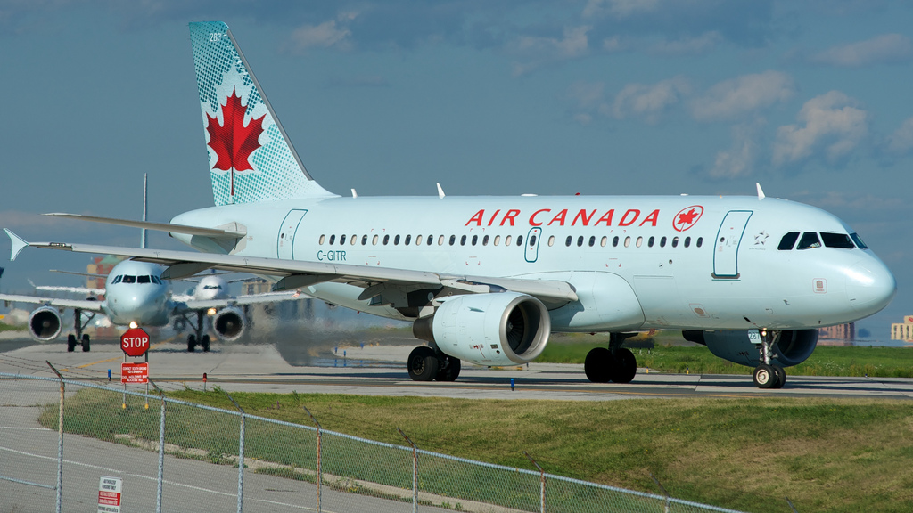 Photo of Air Canada C-GITR, Airbus A319