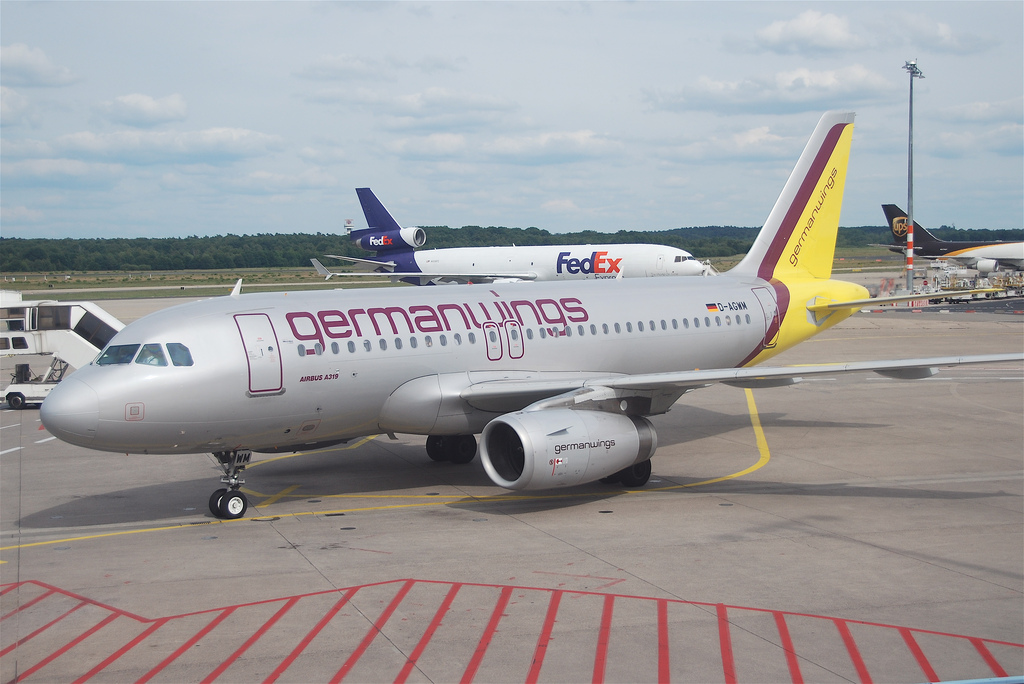 Photo of Germanwings D-AGWM, Airbus A319