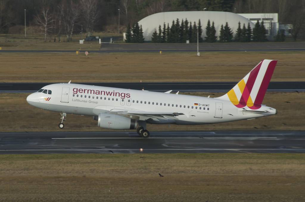 Photo of Germanwings D-AGWT, Airbus A319