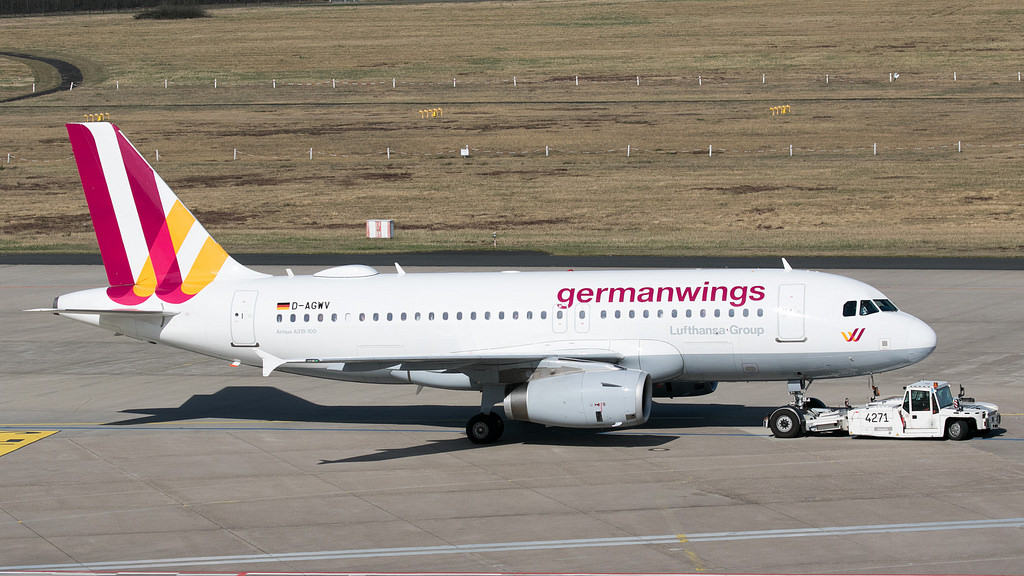 Photo of Eurowings D-AGWV, Airbus A319