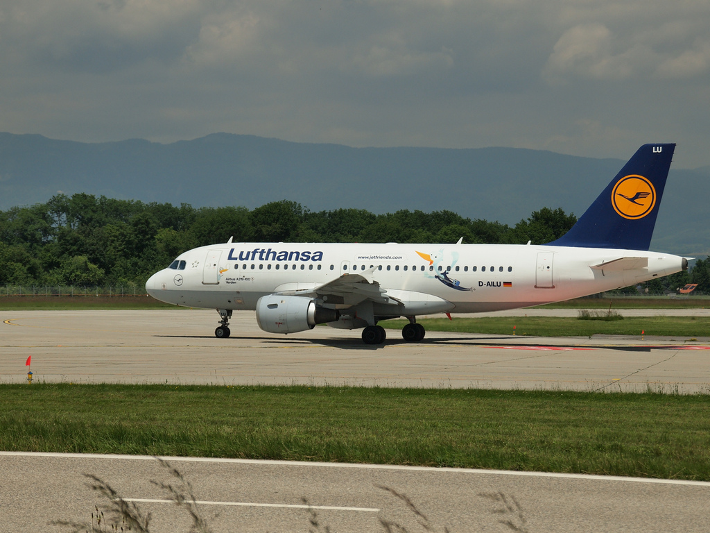 Photo of Lufthansa D-AILU, Airbus A319