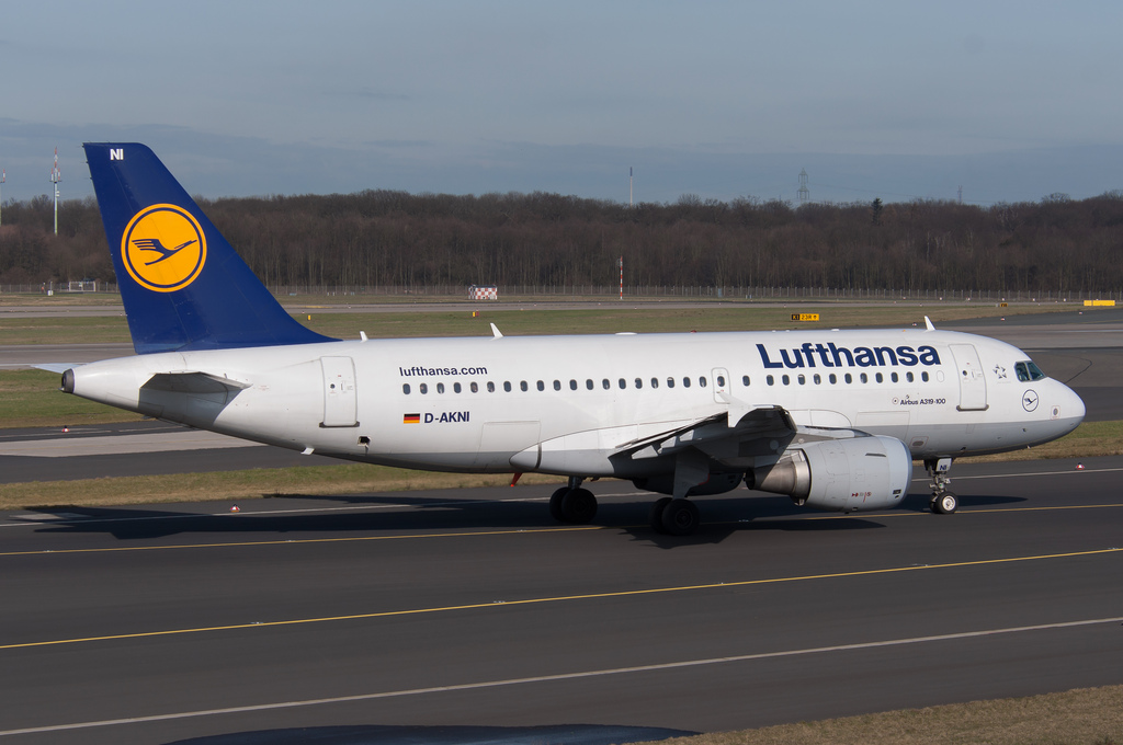 Photo of Lufthansa D-AKNI, Airbus A319