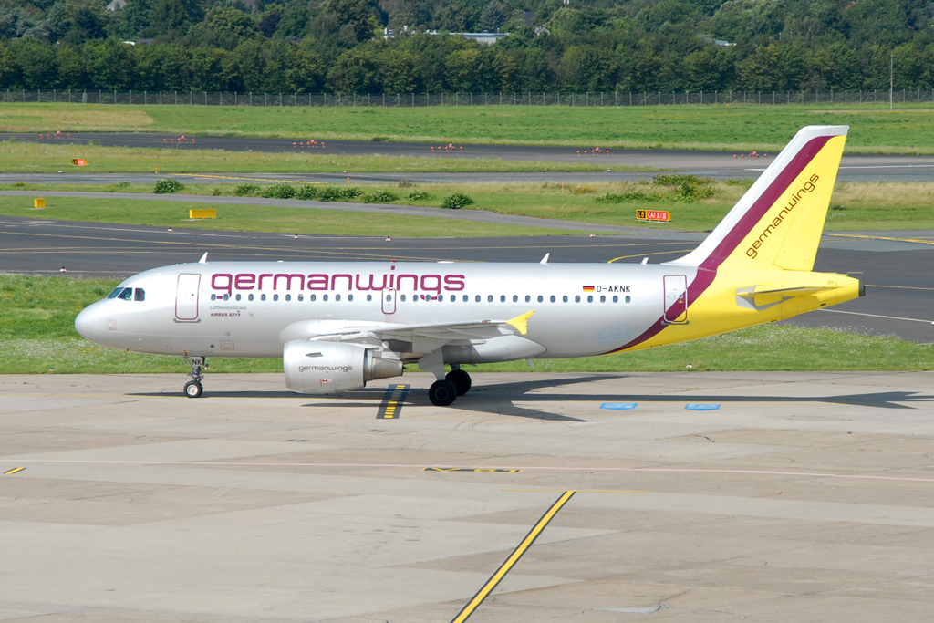 Photo of Germanwings D-AKNK, Airbus A319