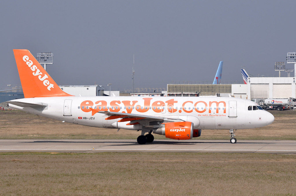 Photo of Easyjet G-EZNM, Airbus A319