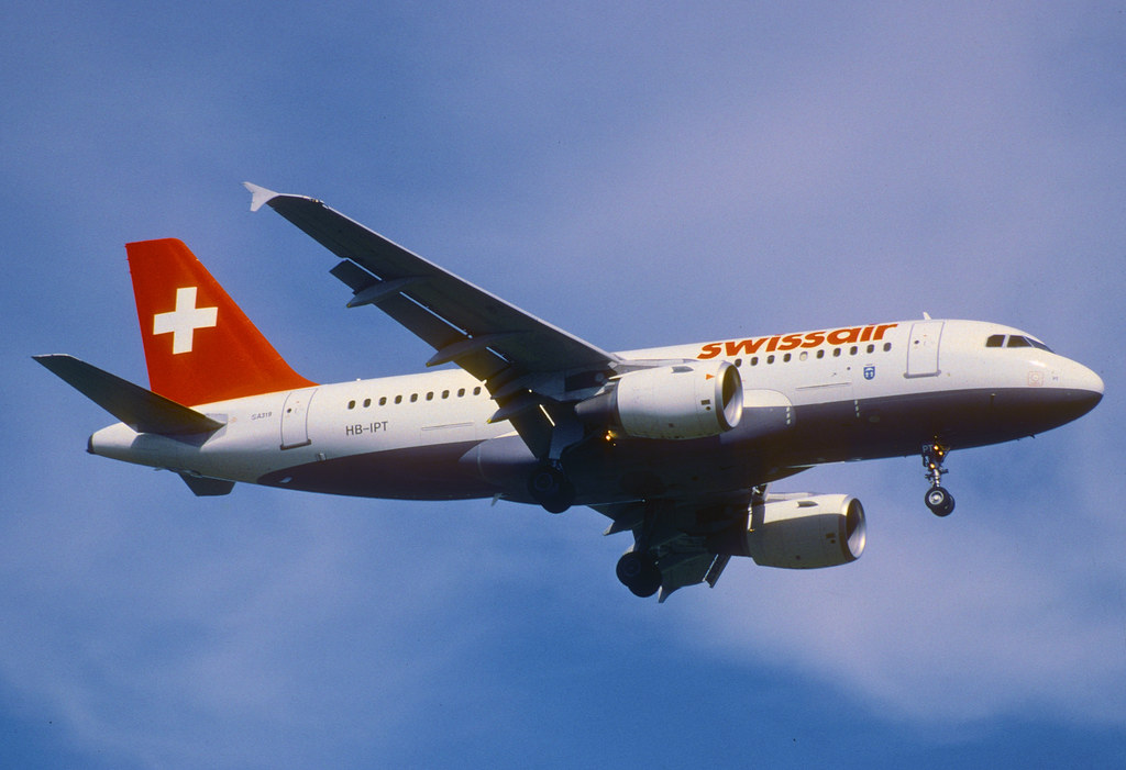 Photo of Swiss HB-IPT, Airbus A319