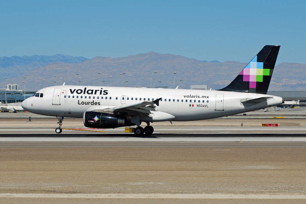 Photo of Volaris N504VL, Airbus A319