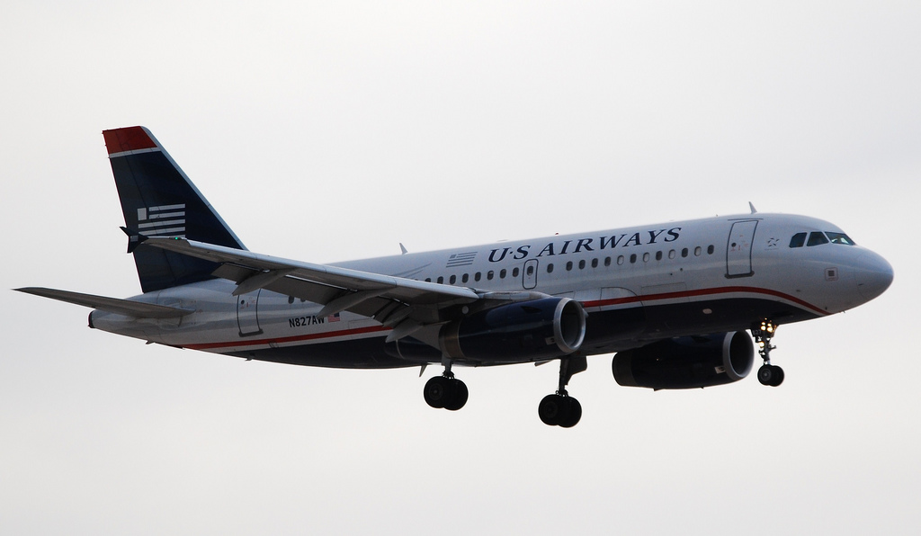 Photo of American Airlines N827AW, Airbus A319