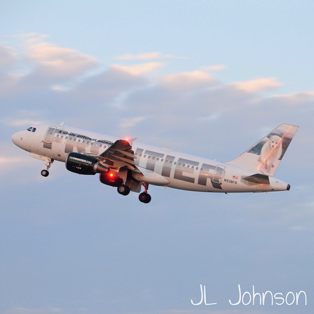 Photo of Frontier Airlines N938FR, Airbus A319