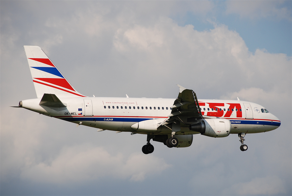 Photo of CSA Czech Airlines OK-MEL, Airbus A319