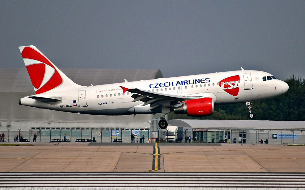 Photo of CSA Czech Airlines OK-MEL, Airbus A319