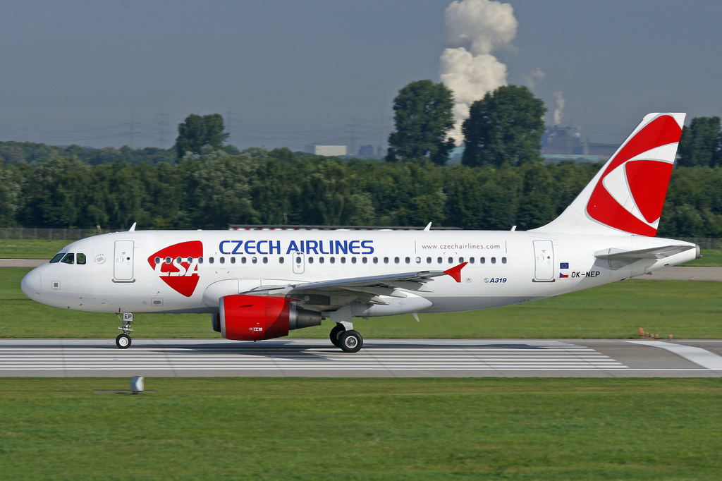 Photo of CSA Czech Airlines OK-NEP, Airbus A319
